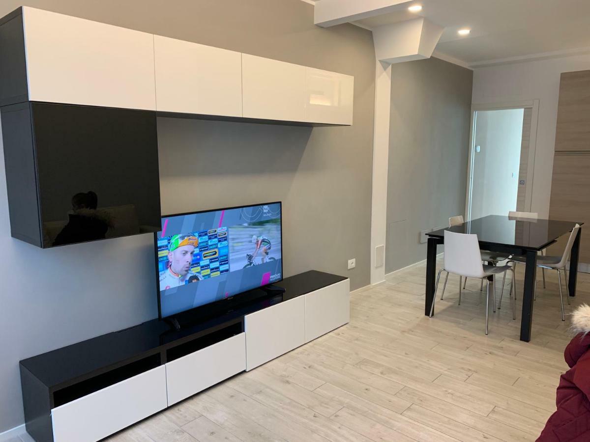 Apartamento Il Parco Di Yuki Ancona Exterior foto